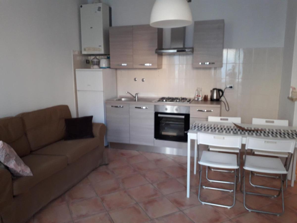 Bouganville A Apartament B&B Чивитанова-Марке Экстерьер фото